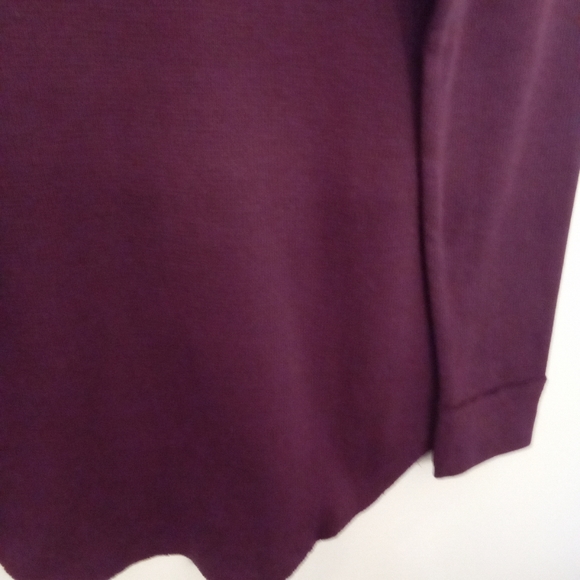 Kismet Burgundy  Long Sleeve Thermal V Neck Tee Shirt - Picture 4 of 12